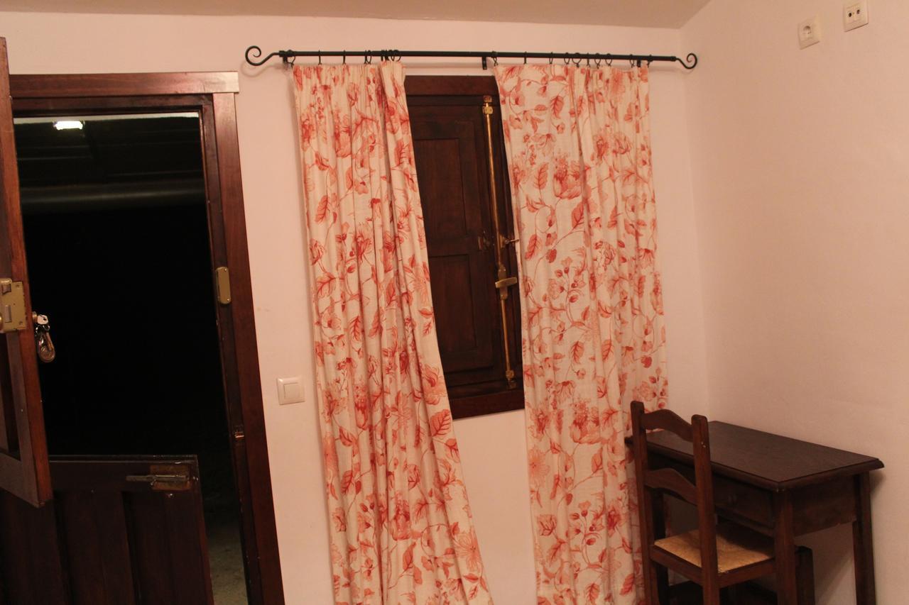 Hotel Rural Puerta De Monfrague Вияреал де Сан Карлос Екстериор снимка