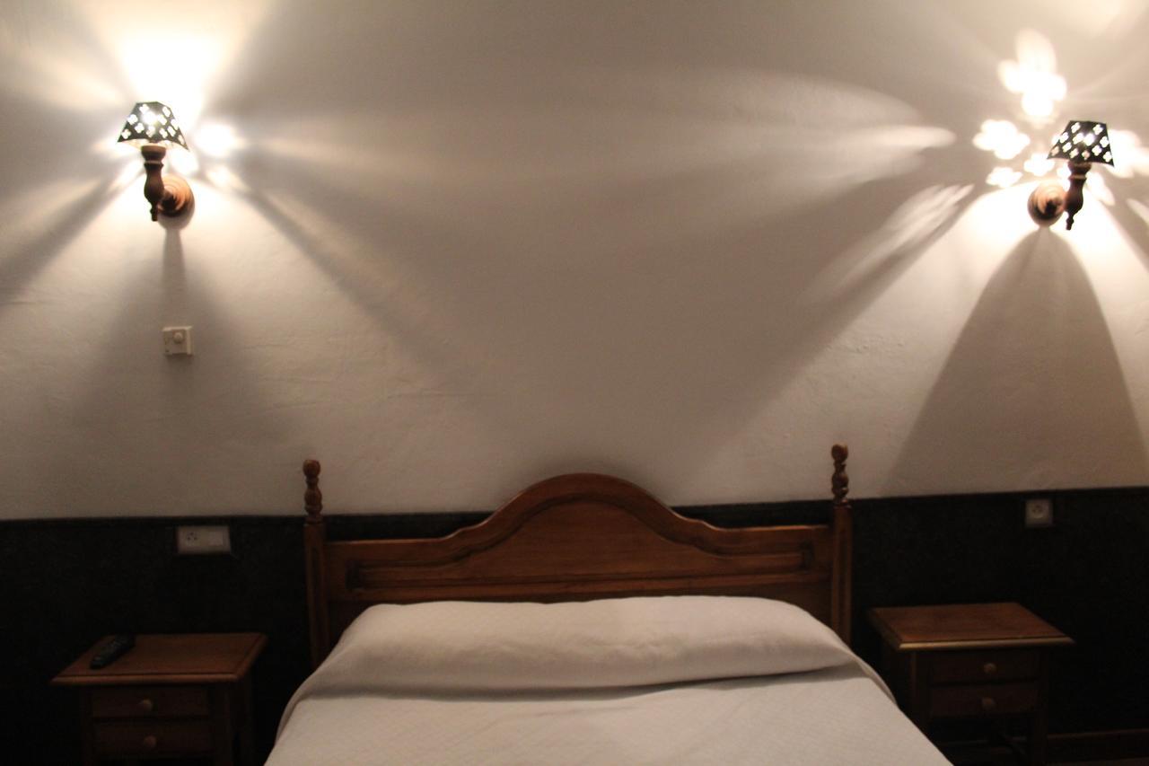 Hotel Rural Puerta De Monfrague Вияреал де Сан Карлос Екстериор снимка