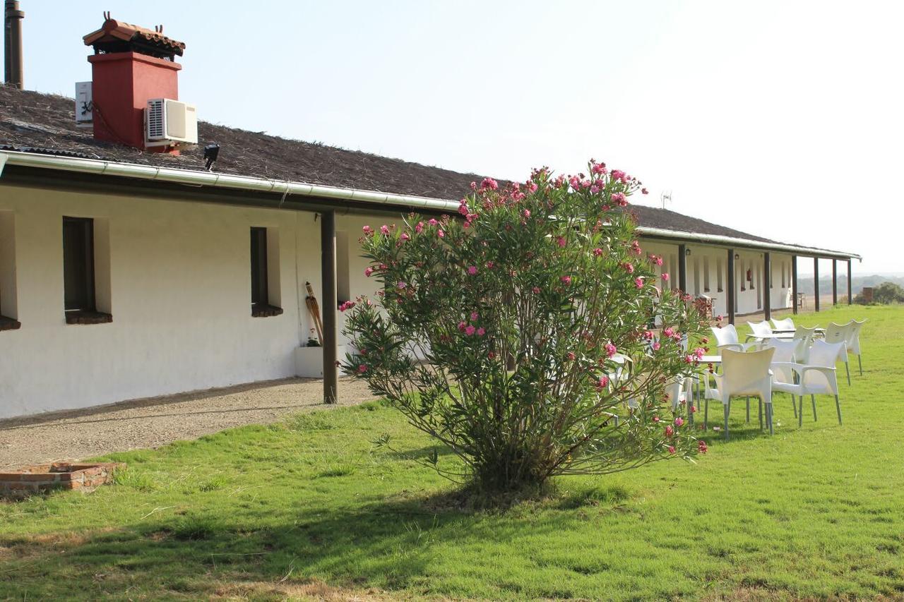 Hotel Rural Puerta De Monfrague Вияреал де Сан Карлос Екстериор снимка